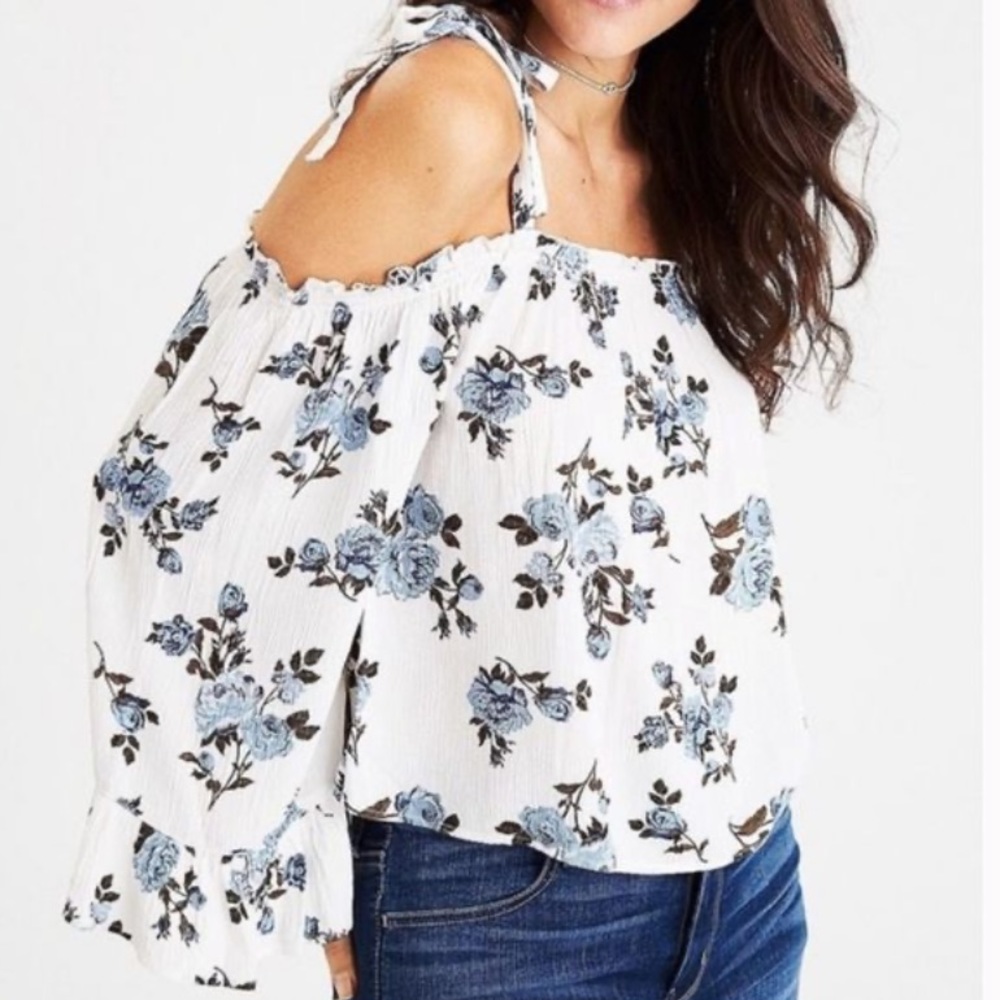 AE White and blue floral top